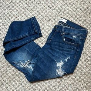 Abercrombie & Fitch 4R distressed skinny jeans. Perfect stretch. Medium wash